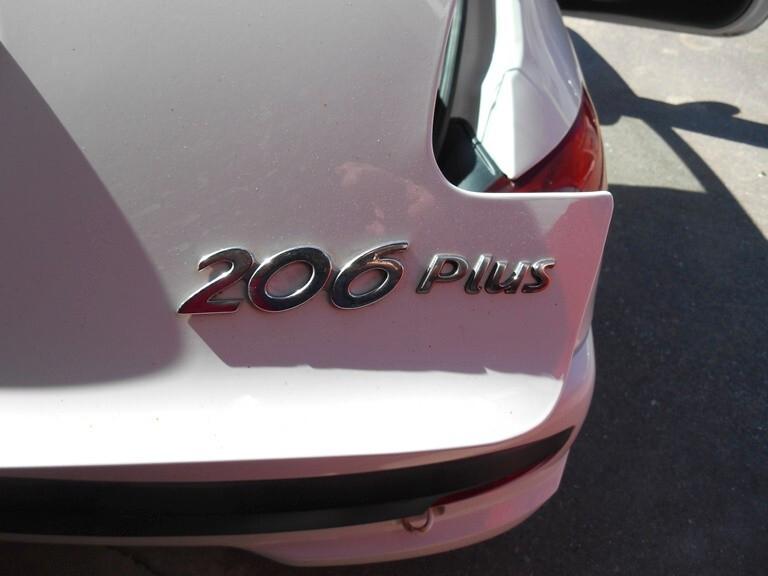 Peugeot 206 Plus 1.1 CON IMPIANTO G.P.L NEOPATENTATI