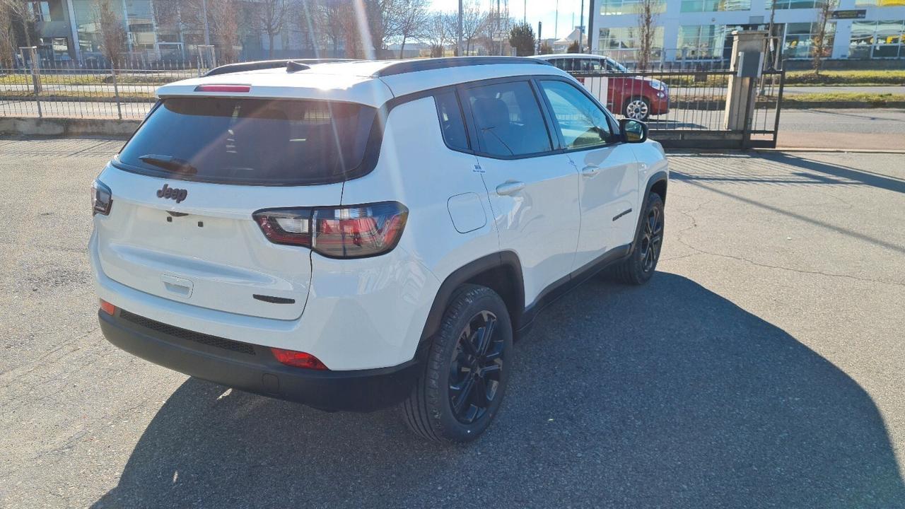 Jeep Compass 1.6 Multijet II 2WD Night Eagle BUSINESS PACK !!!