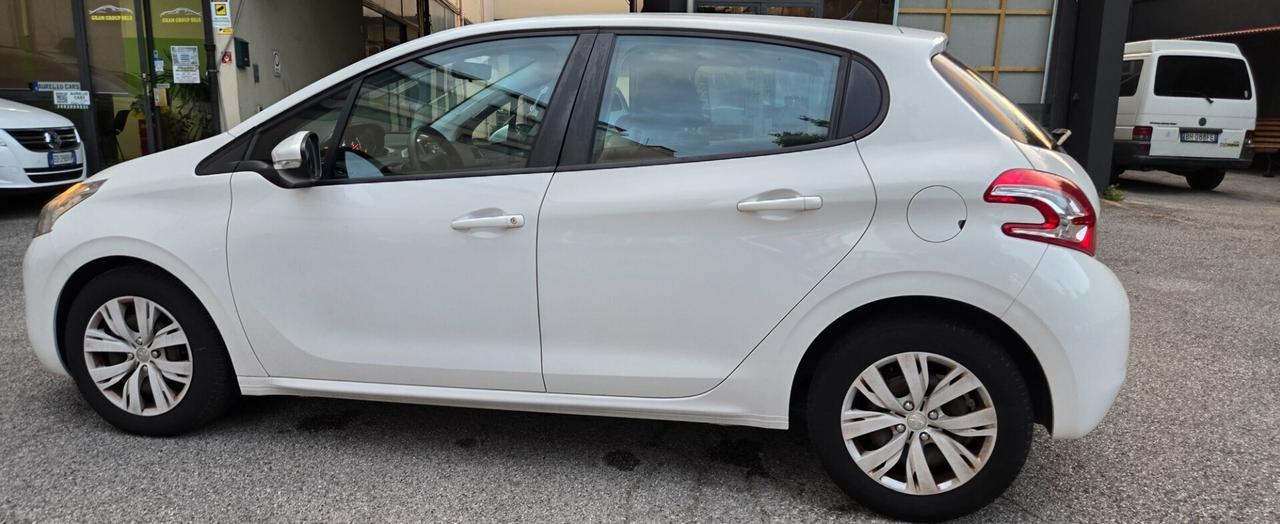 Peugeot 208 1.4 VTi 95 CV 5p. GPL Active