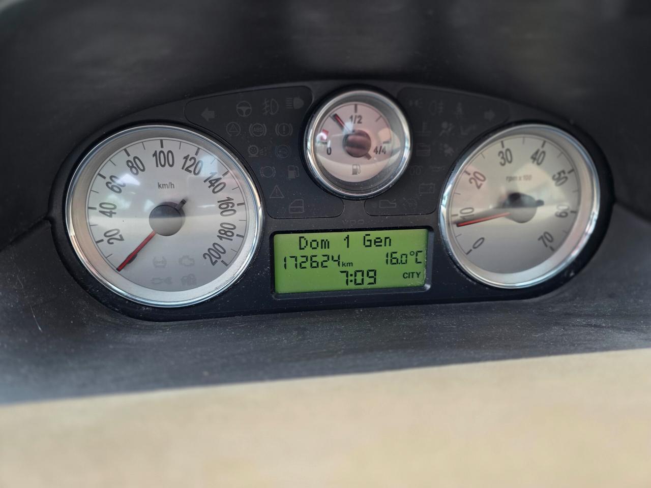 Lancia Ypsilon 1.2 Argento