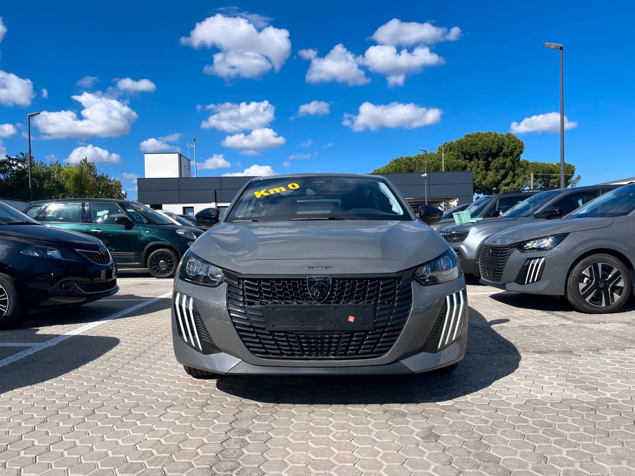 Peugeot 208 Hybrid 110 e-DCS6 Style Automatic Km0