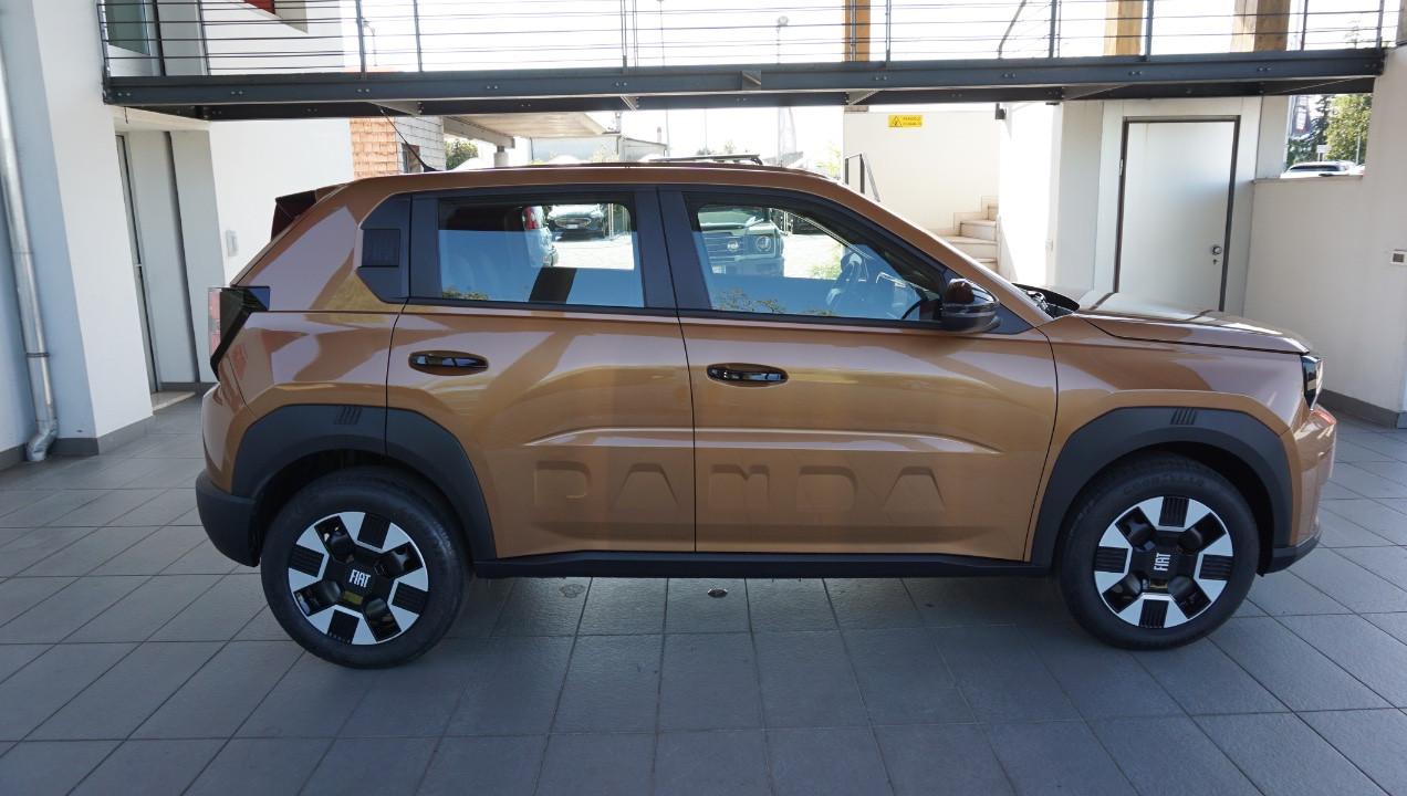 Fiat Grande Panda 1.2 hybrid La Prima 110cv edct