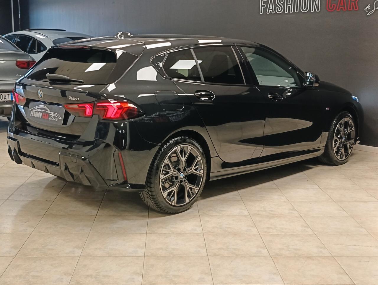 Bmw 118 118d 5p. Msport