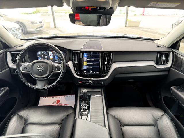 VOLVO XC60 B4 (d) 197cv Geartronic Momentum Pro