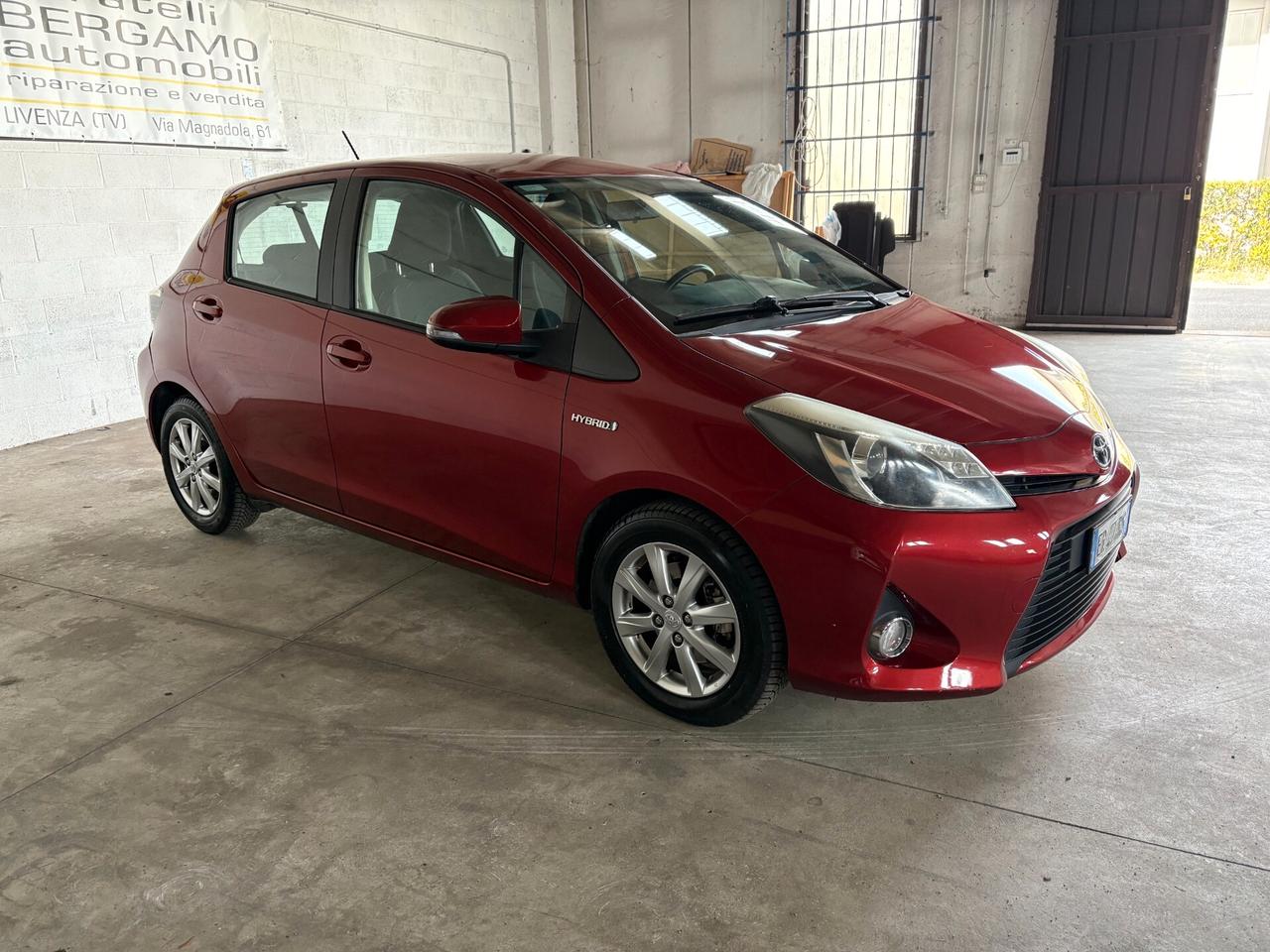 Toyota Yaris III 5 Porte 1.5h Hybrid Telecamera Clima Automatico
