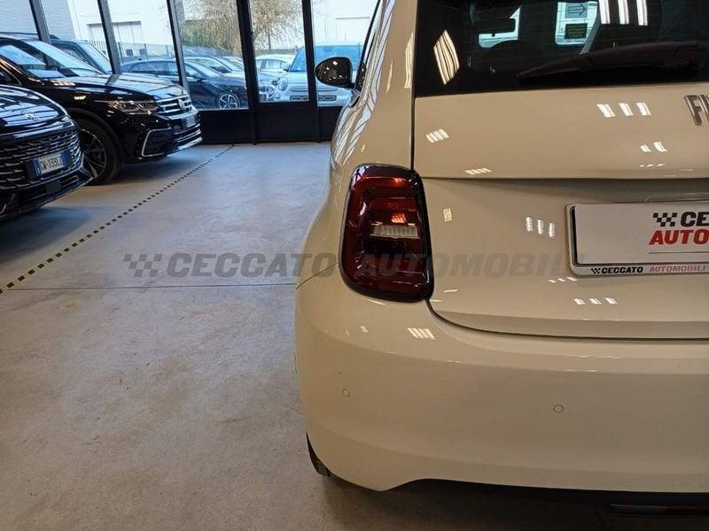 FIAT 500 500e 42 kWh Passion