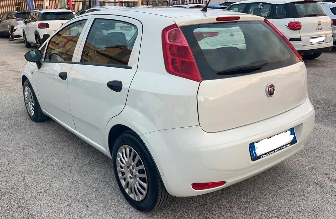 Fiat Punto 1.3 MJT 95 CV Street 2018