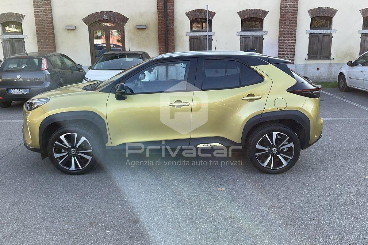 TOYOTA Yaris Cross 1.5 Hybrid 5p. E-CVT AWD-i Premiere