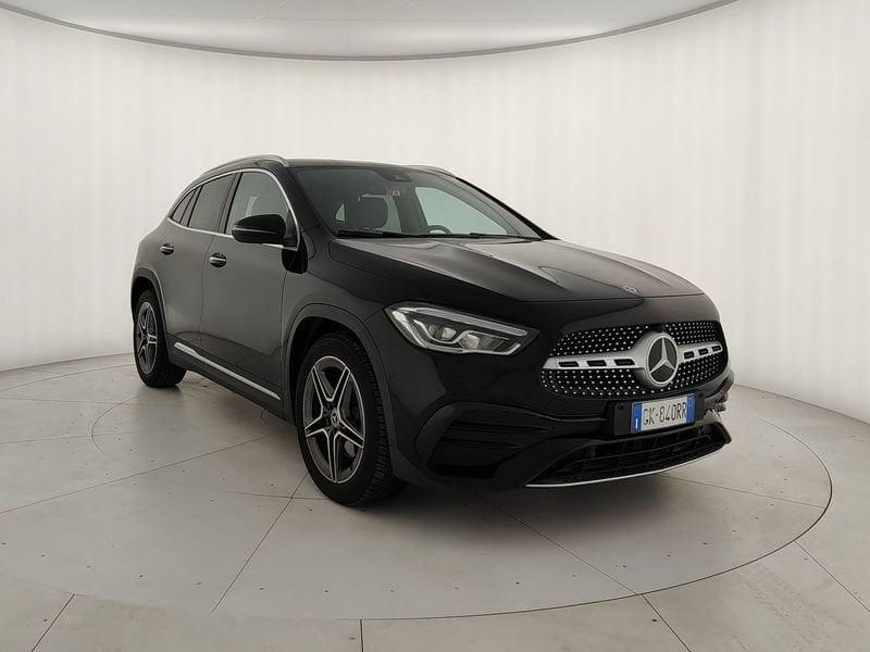 Mercedes-Benz GLA GLA 200 d Automatic Premium