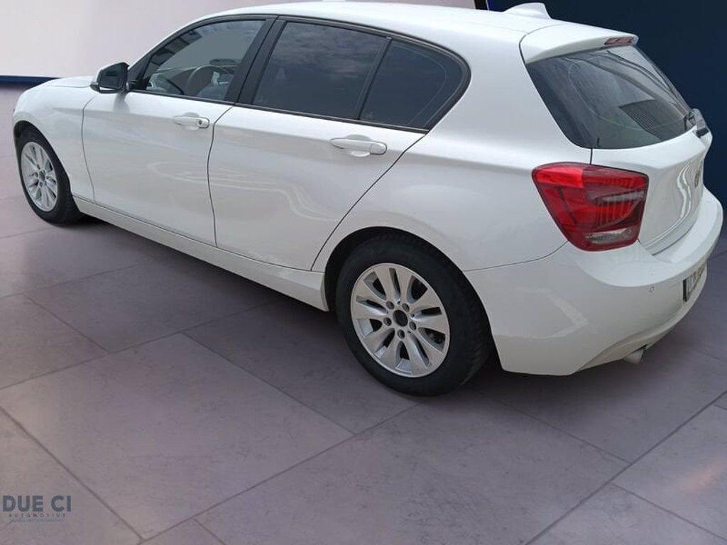 BMW 116d 5p. Urban del 2014