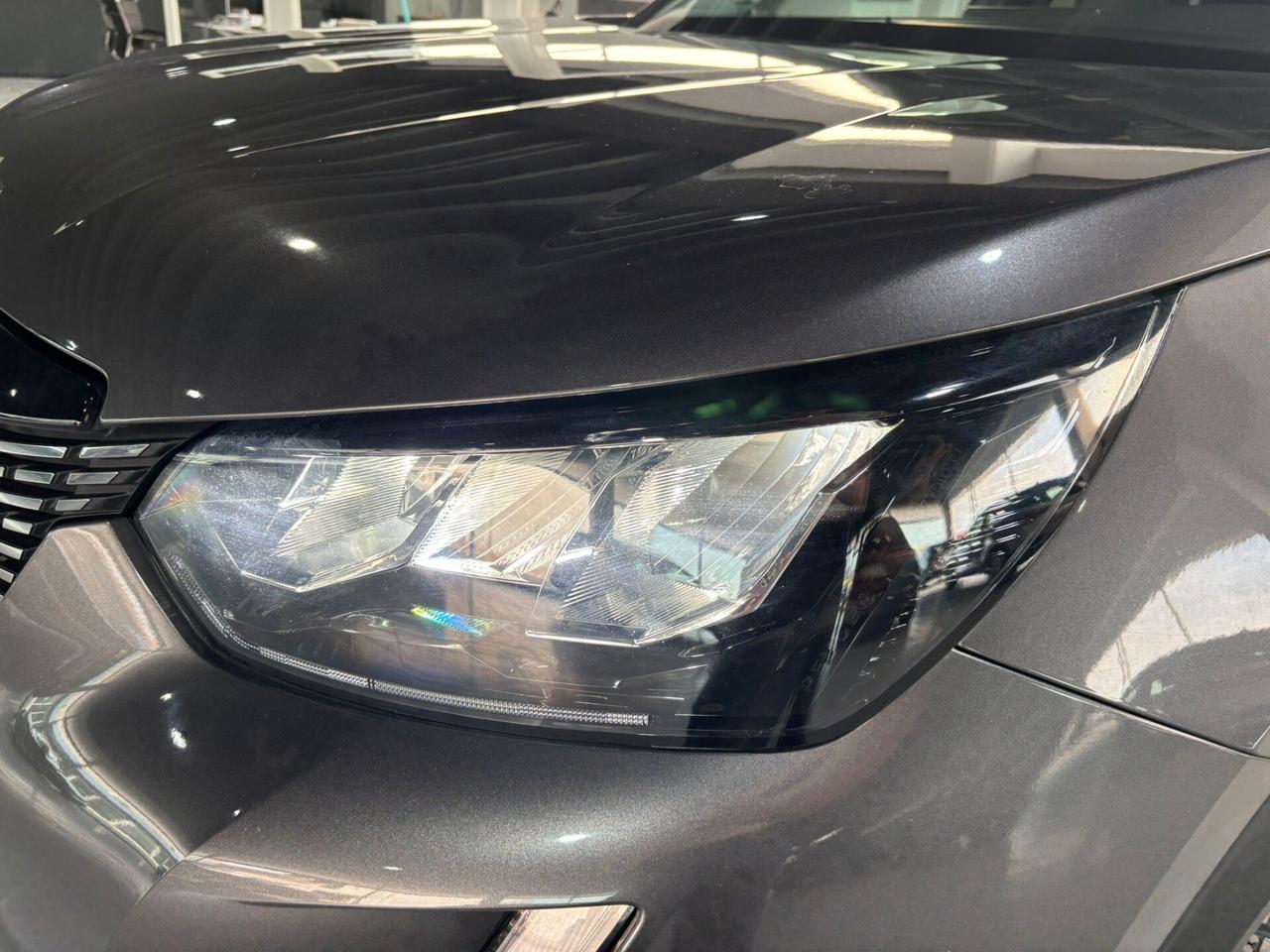 Peugeot 2008 PureTech 100 S&S Allure Pack