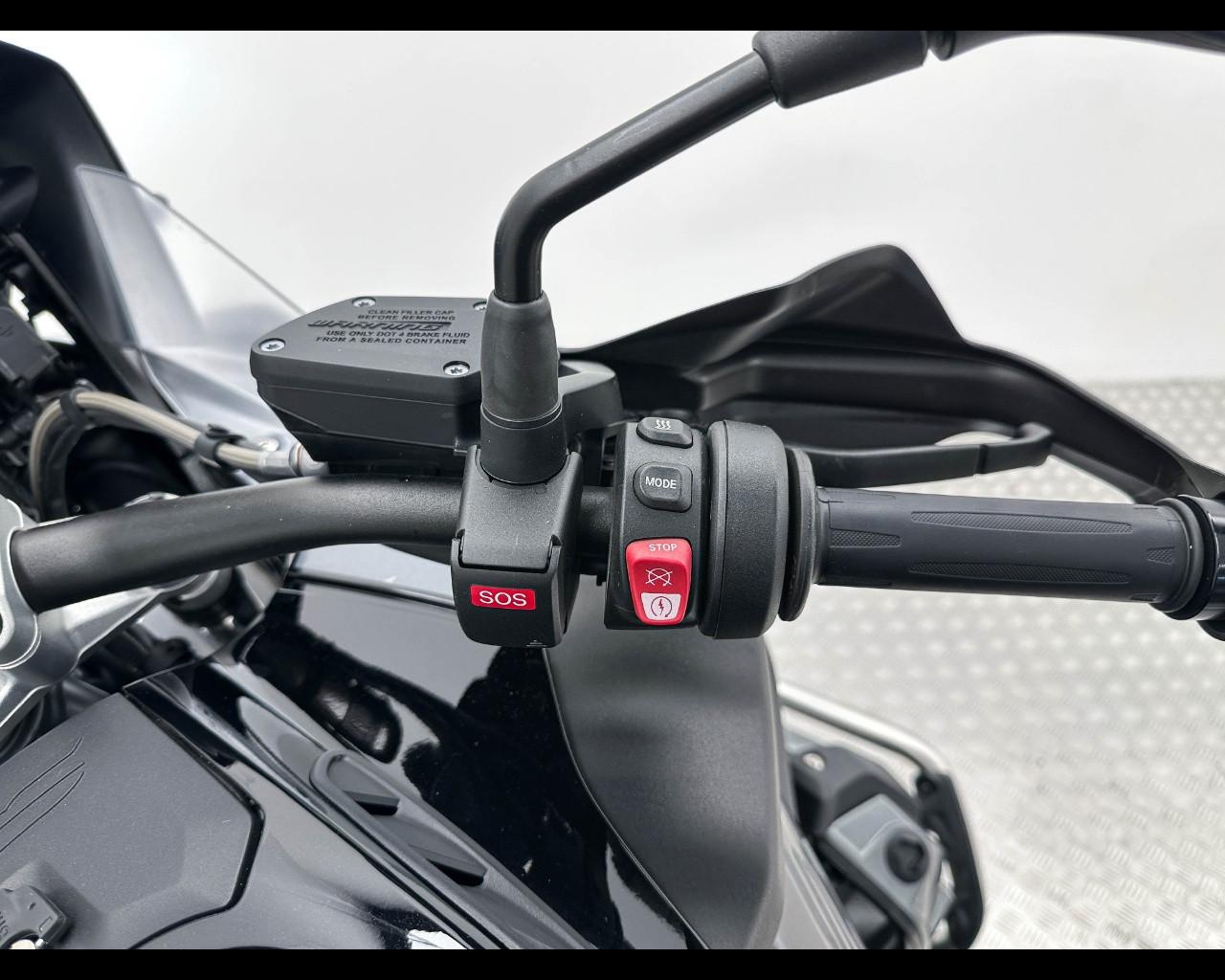 BMW GS ADVENTURE 1250 TRIPLE BLACK