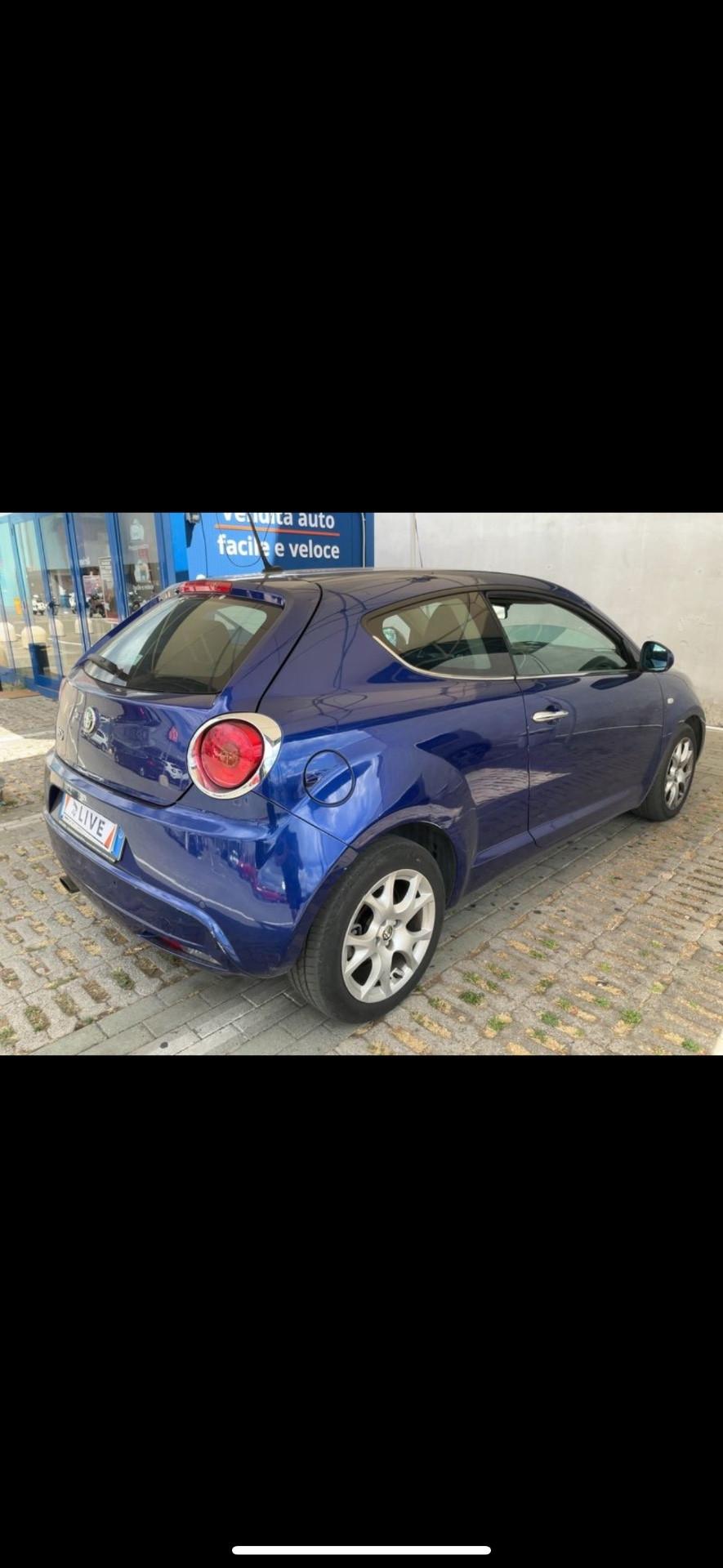 Alfa Romeo MiTo 1.3 JTDm-2 95 CV S&S Distinctive Sport Pack