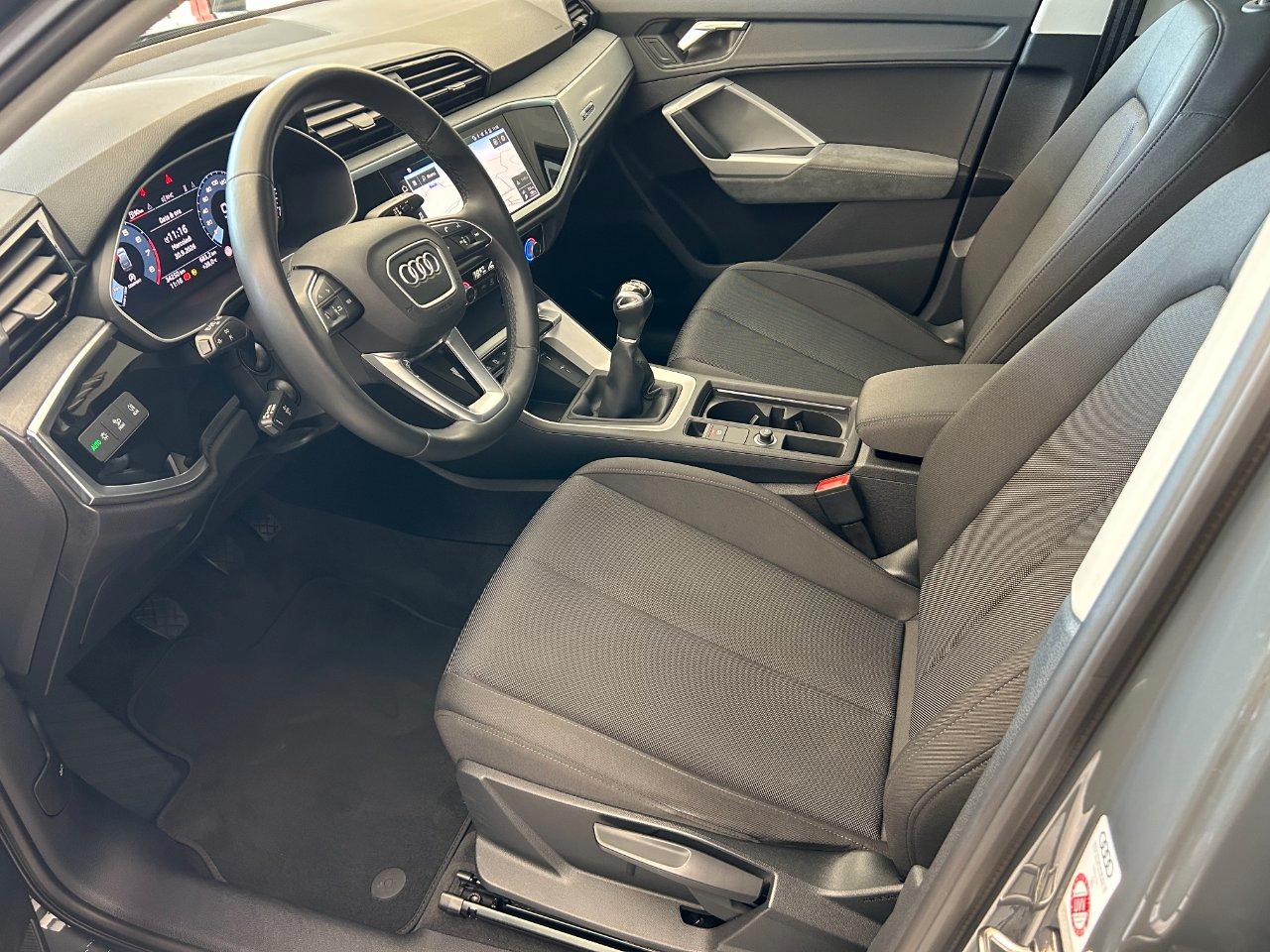 Audi Q3 Sportback 35 1.5 tfsi Business Plus