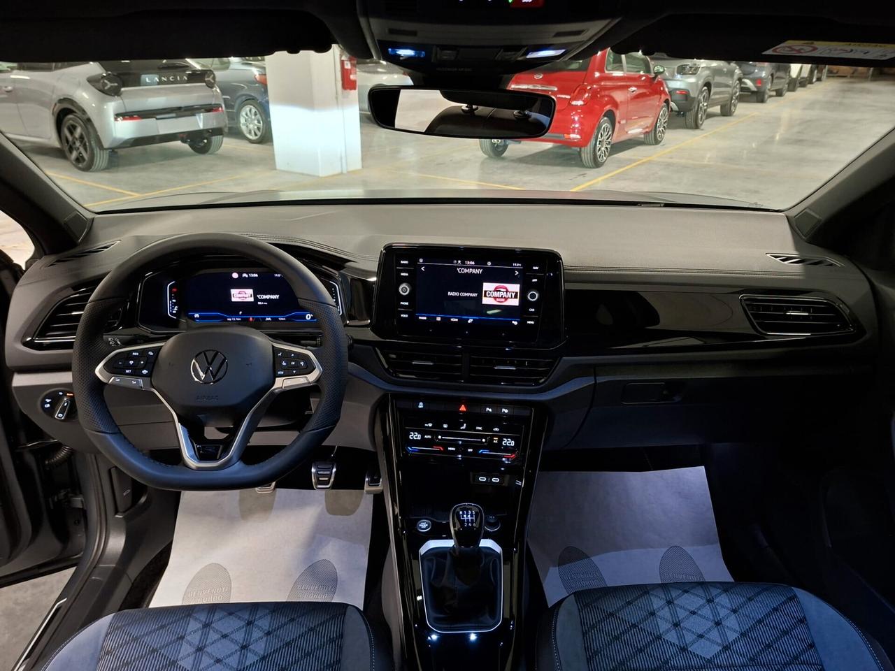 Volkswagen T-Roc 1.0 TSI 116CV R-Line Plus OPACA Km.0