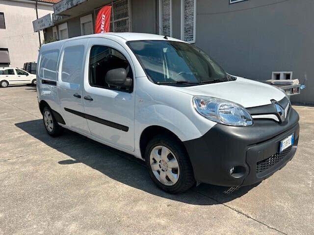 Renault MAXI
