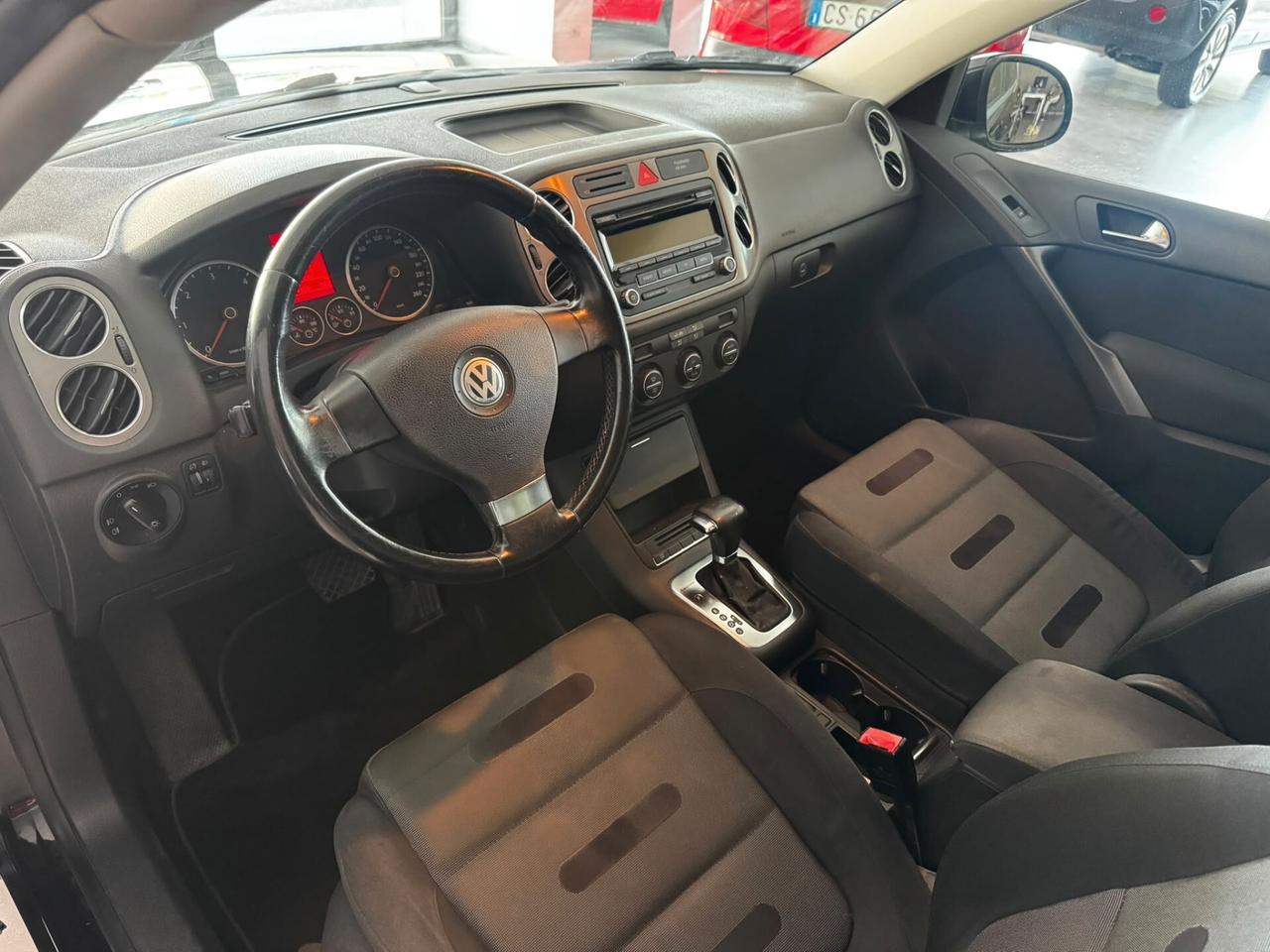 Volkswagen Tiguan 2.0 TDI 140CV 4MOTION tiptronic Sport & Style