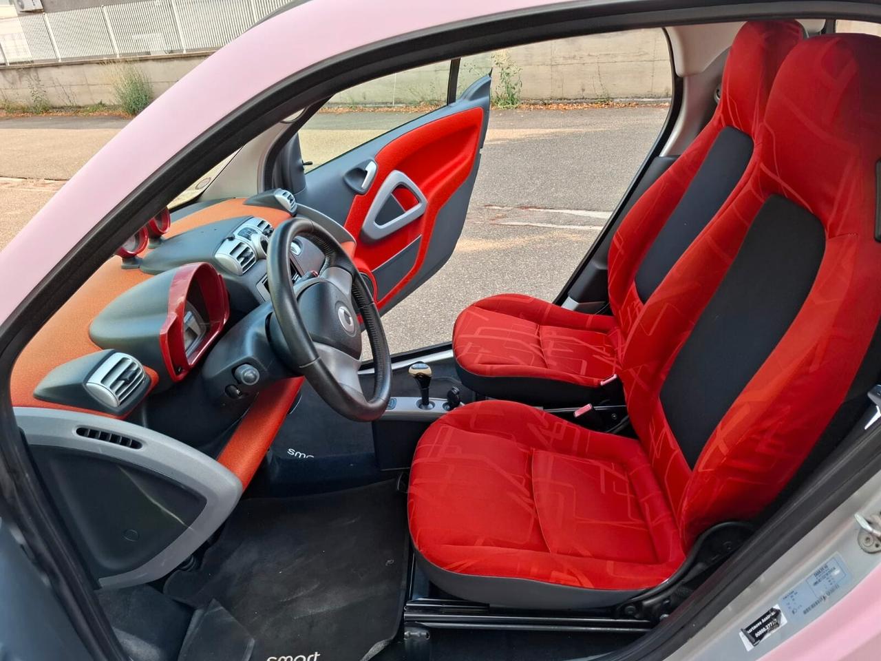 Smart ForTwo 1000 benzina SOLAMENTE 82.000 KM