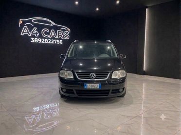 Volkswagen Touran 2.0 TDI DPF DSG Trendline