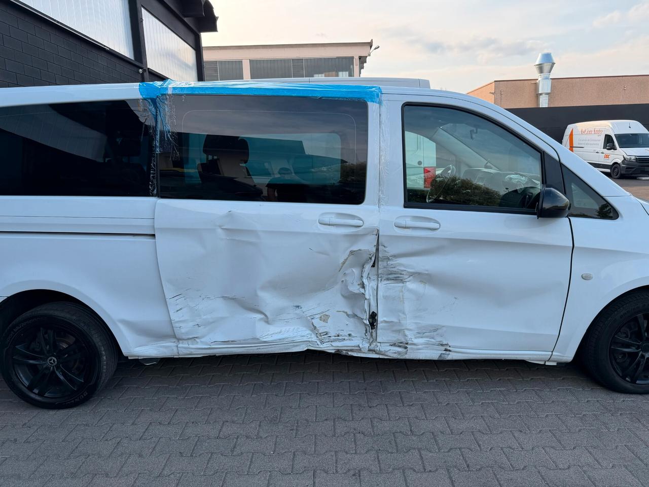 Mercedes-benz Vito 2.2 Extra-Long 9 POSTI ! INCIDENTATO START OK !