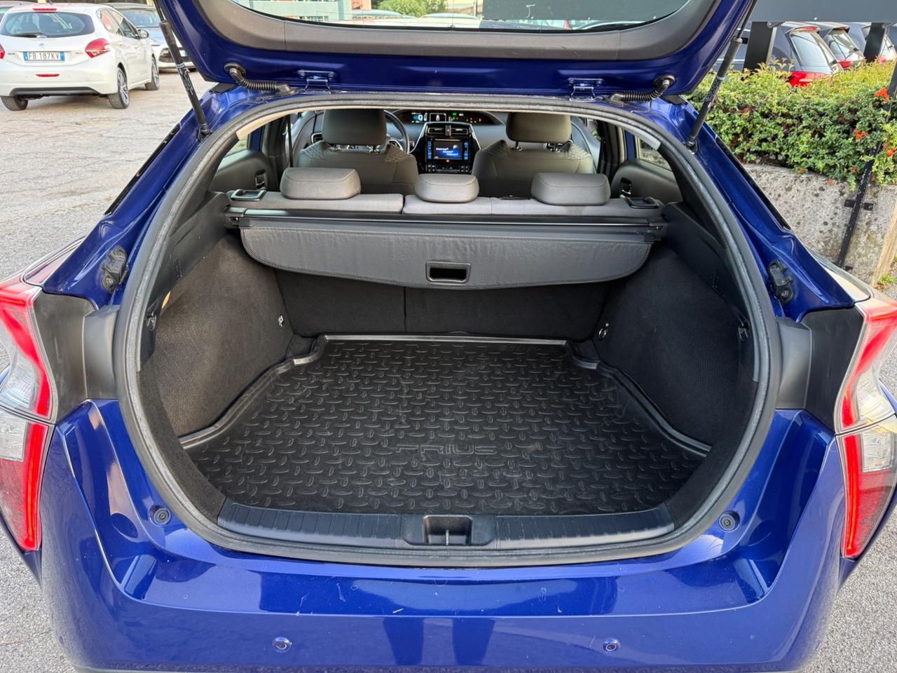 Toyota Prius 1.8 Style Full optional 135.000Km