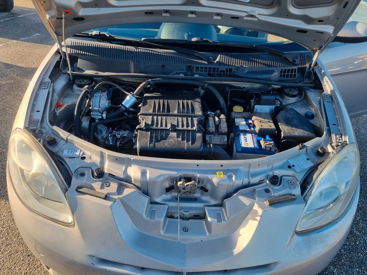 Lancia Ypsilon 1.4 Oro Ecochic GPL