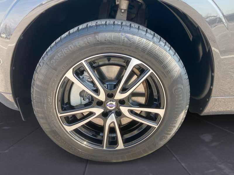 VOLVO XC60 2.0 b4 Plus Bright AuTo