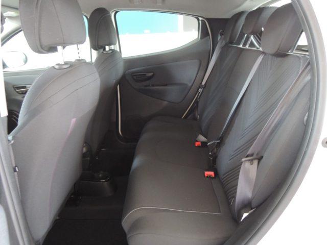 LANCIA Ypsilon 1.0 FireFly 5 porte S&S Hybrid Ecochic Gold
