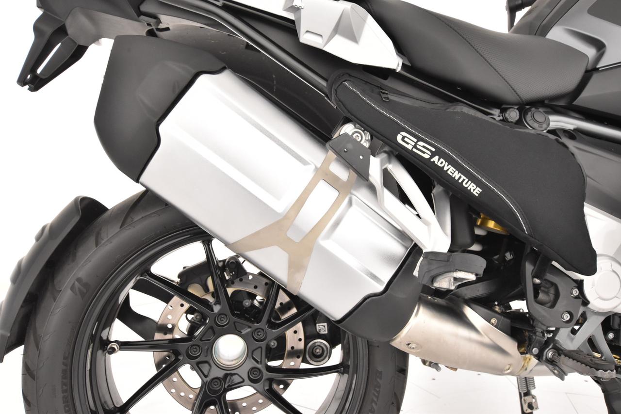 BMW R 1250 GS TRIPLE BLACK LED+ESA+NAVI