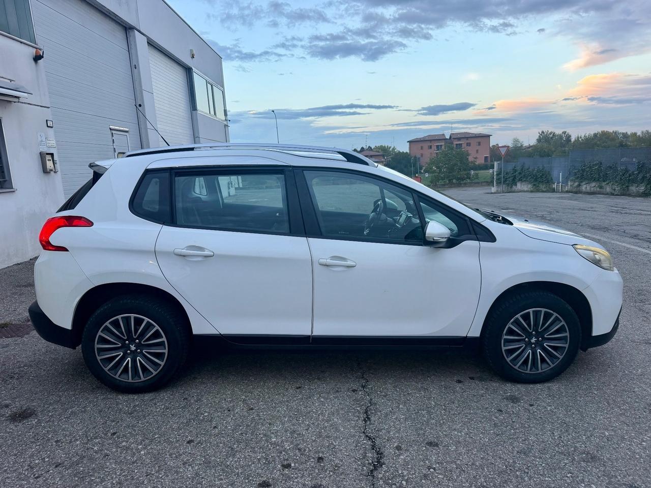 Peugeot 2008 1.6 e-HDi 2014 120.000km per neopatentati