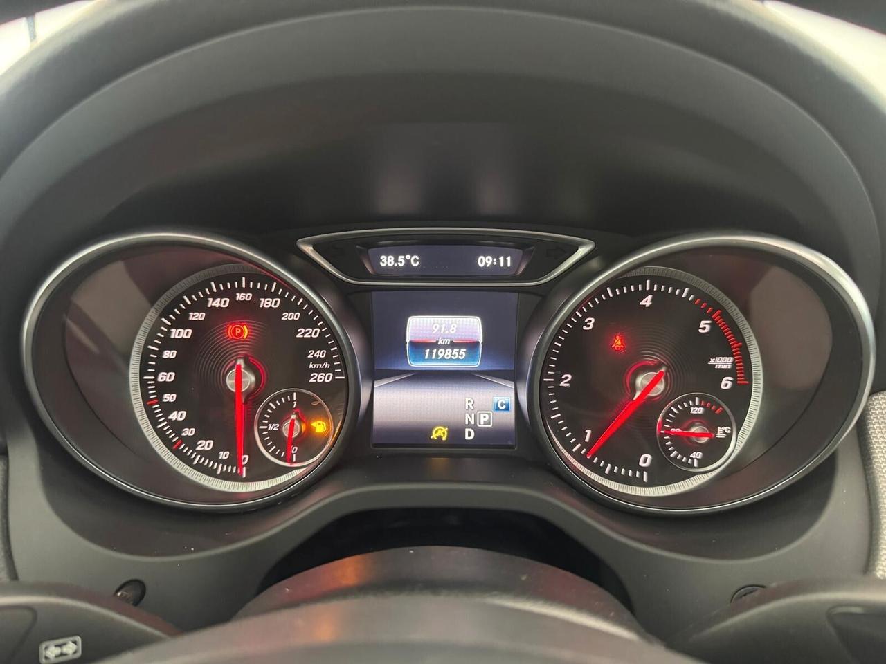 Mercedes-benz GLA 200 d Sport TETTO - 2017