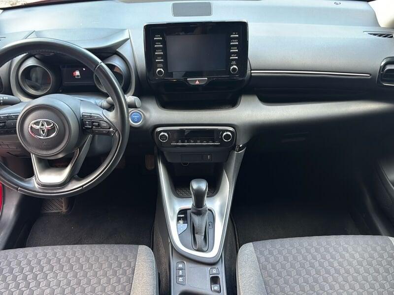 Toyota Yaris Hybrid Trend MY22