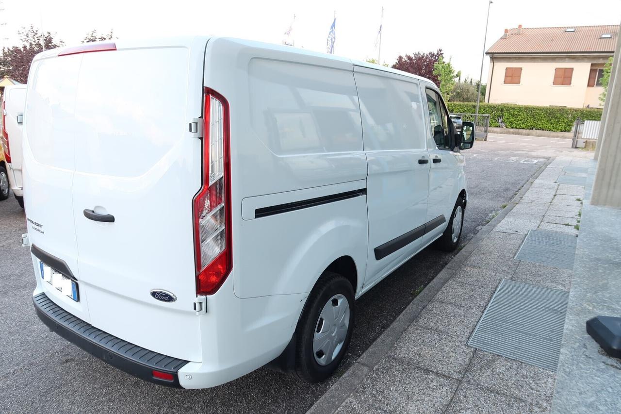 Ford Transit Custom 320 2.0 TDCi Trend Van L1 H1