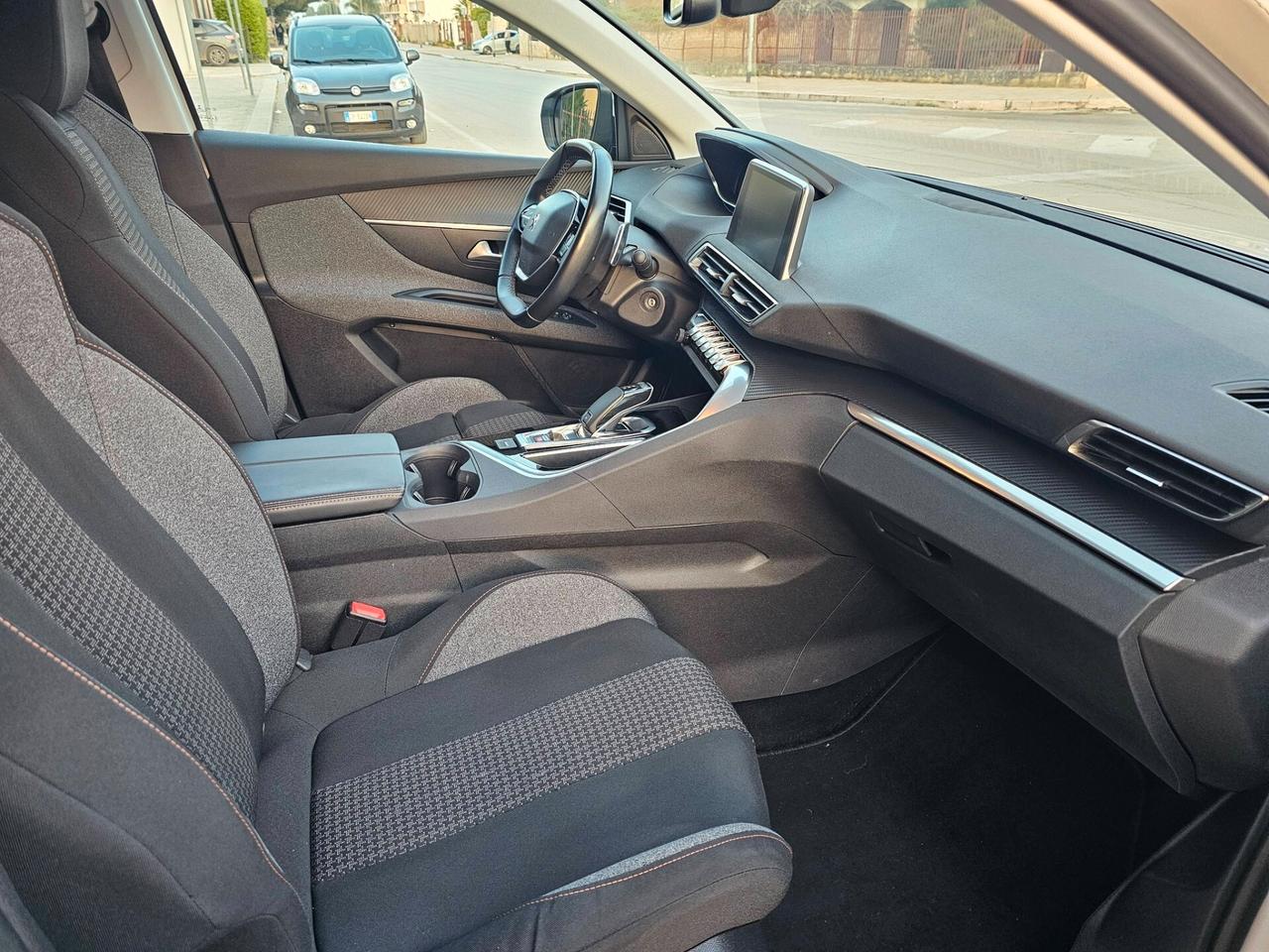 PEUGEOT 3008 1.5 BLUEHDI 131CV EAT8 ALLURE FULL