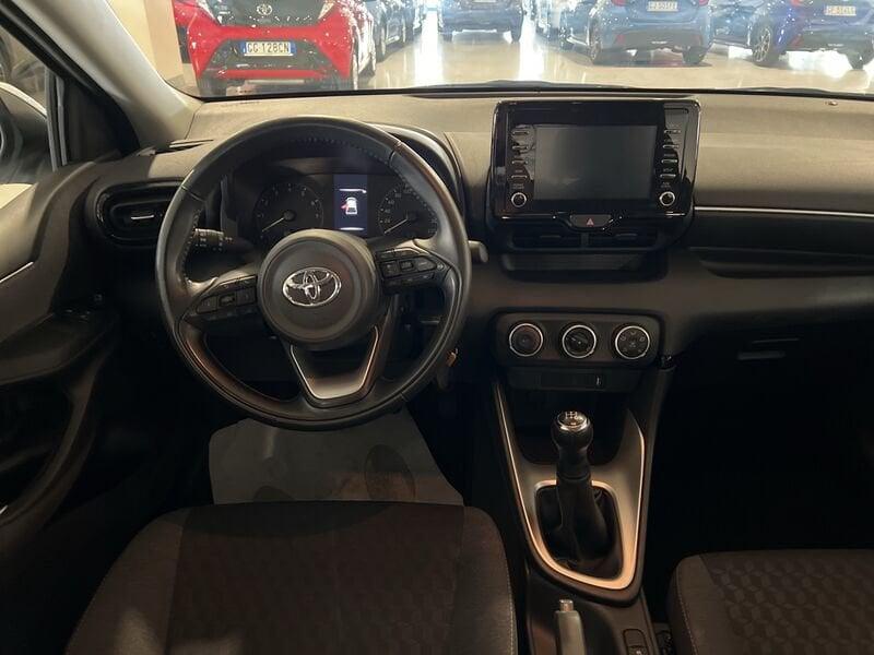 Toyota Yaris 1.0 5 porte Active