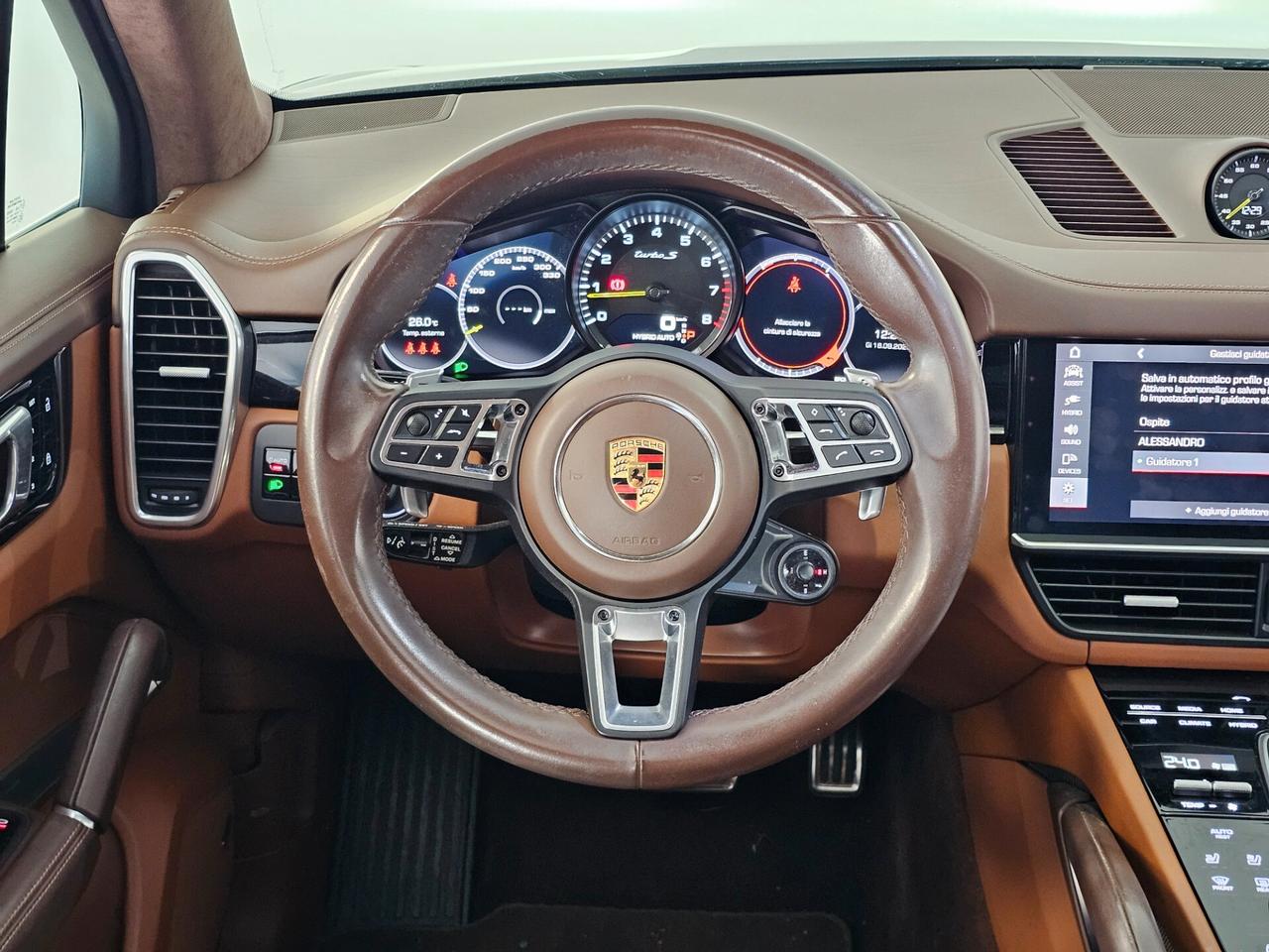 Porsche Cayenne 4.0 V8 Turbo S E-Hybrid