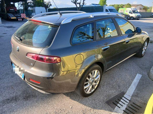 ALFA ROMEO 159 1.9 JTDm 16V Sportwagon