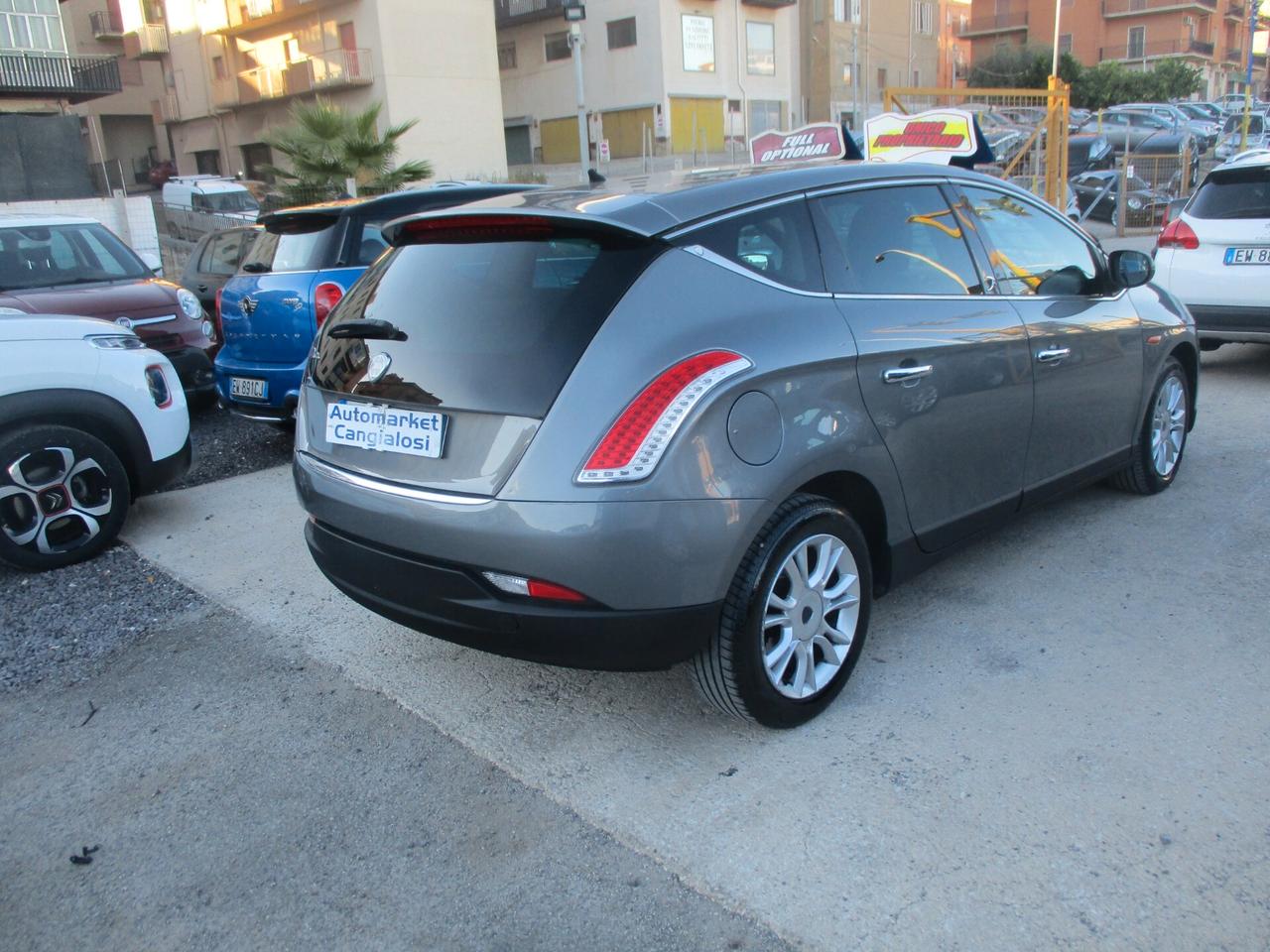 Lancia Delta 1.6 MJT120 CV FULL OPTIONAL