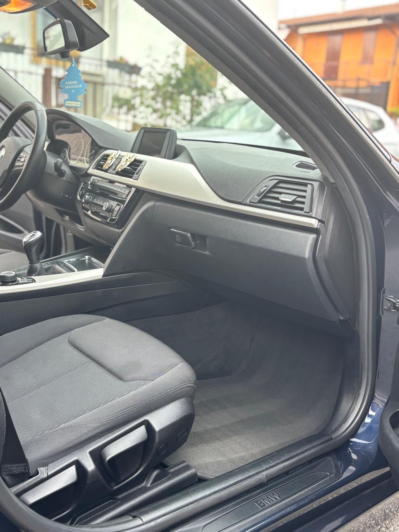 Bmw 318 318d Touring Sport