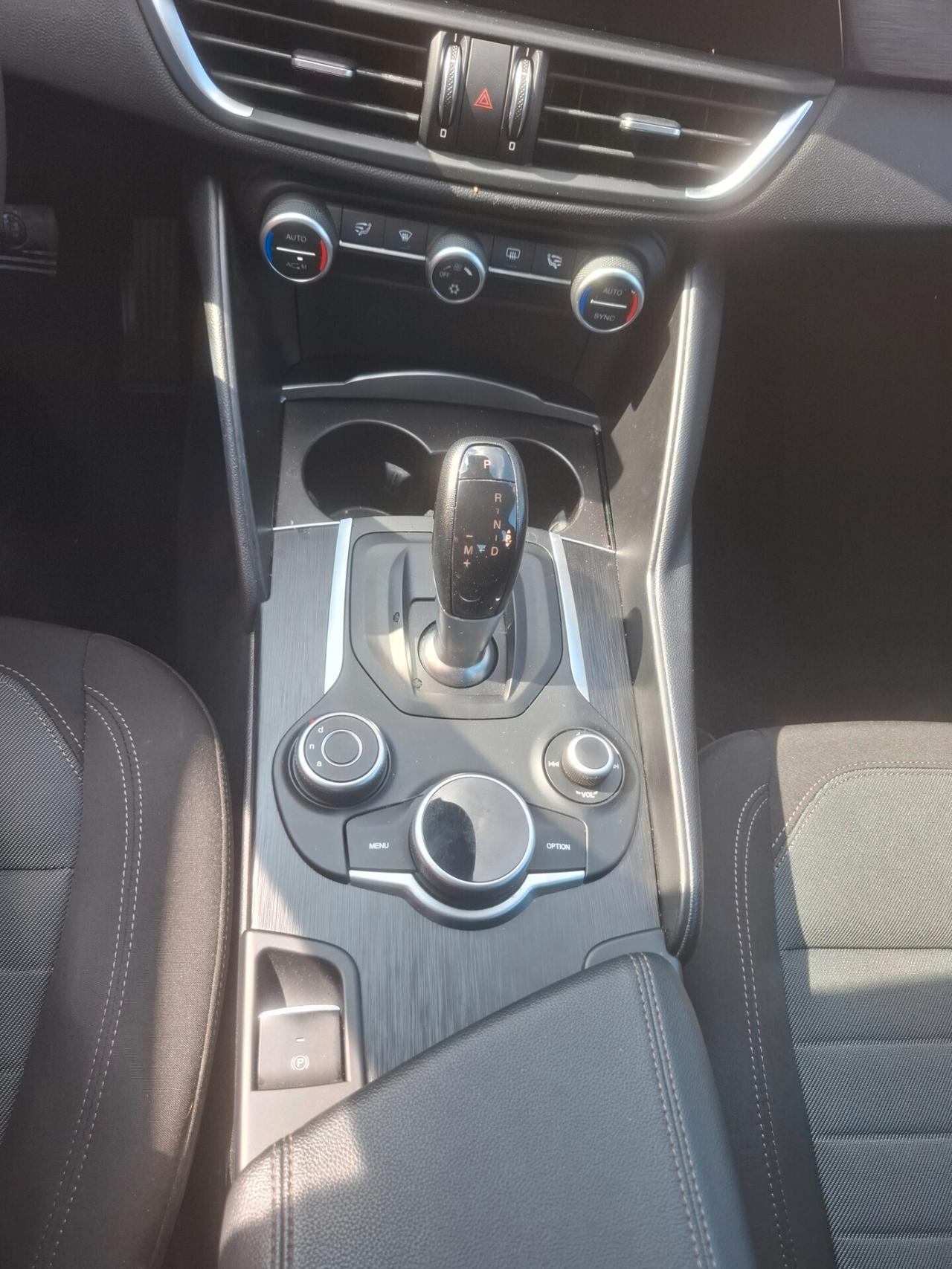 Alfa Romeo Giulia - 2.2 Eco Business