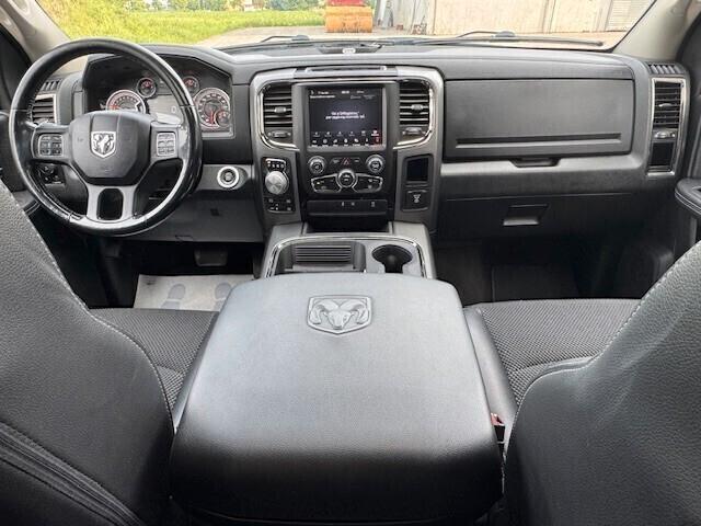 DODGE RAM 1500 SPORT RT CREW CAB 4x4 5.7L V8