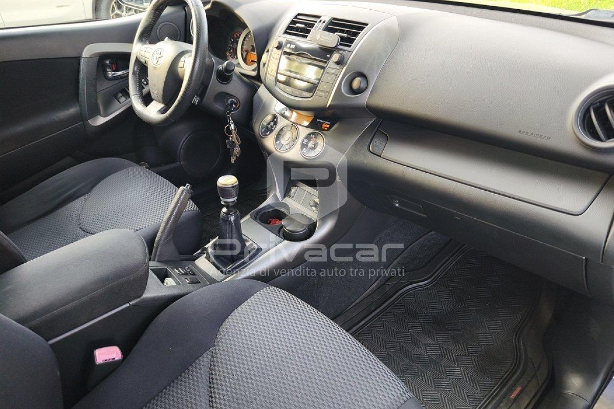 TOYOTA RAV4 2.2 D-4D 150 CV DPF