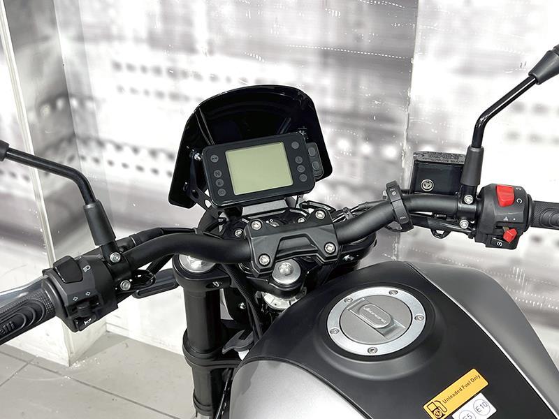 Benelli Leoncino 250