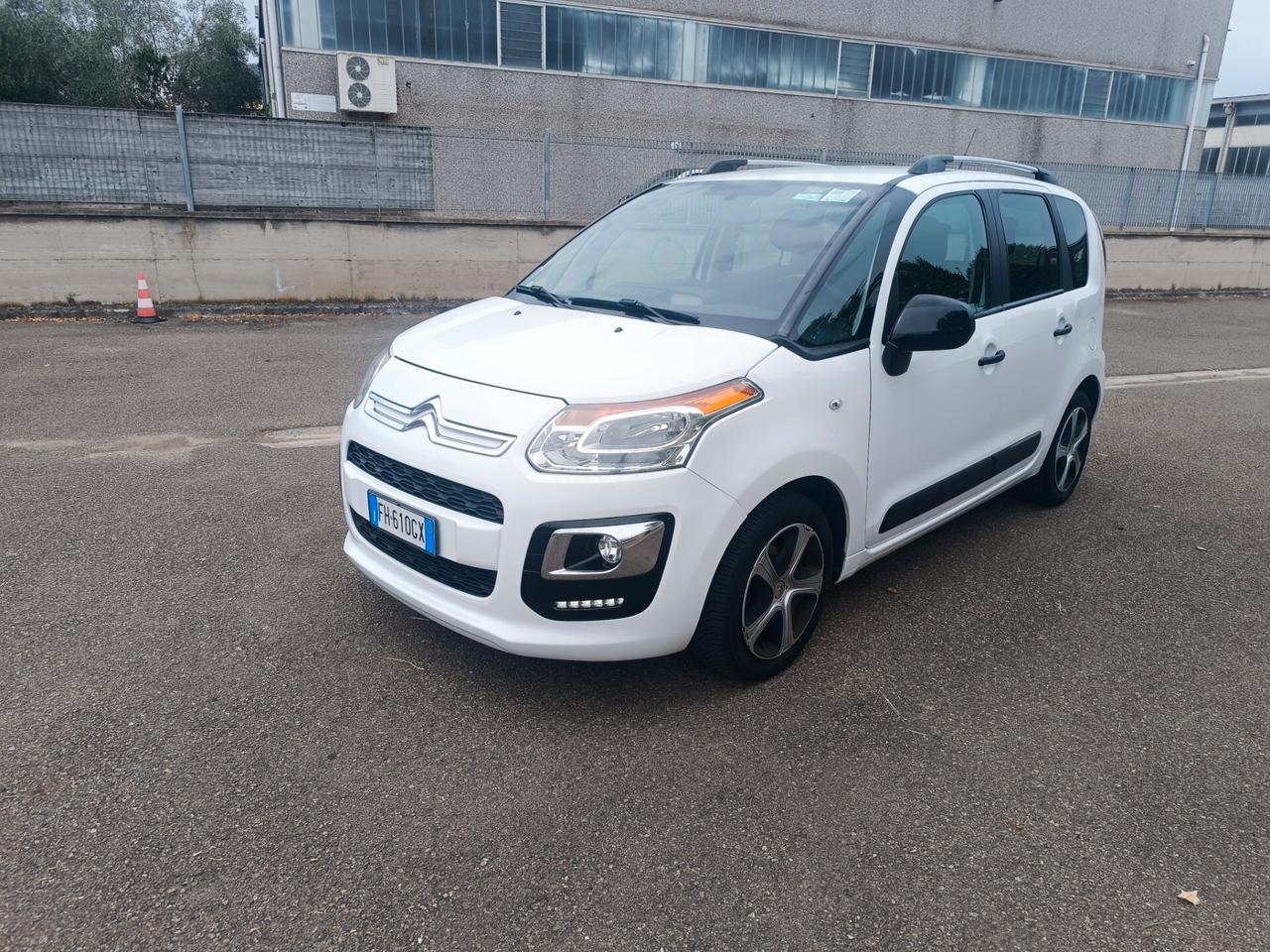 Citroen C3 Picasso 1.6 HDi del 17 SOLO 114.000 KM