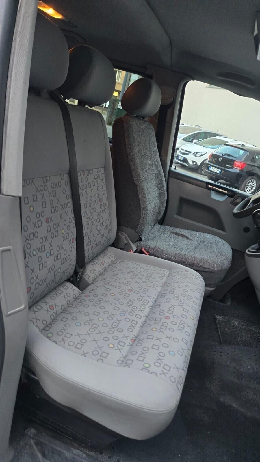 Volkswagen Transporter Caravelle 1.9 TDI/102CV PL 9POSTI