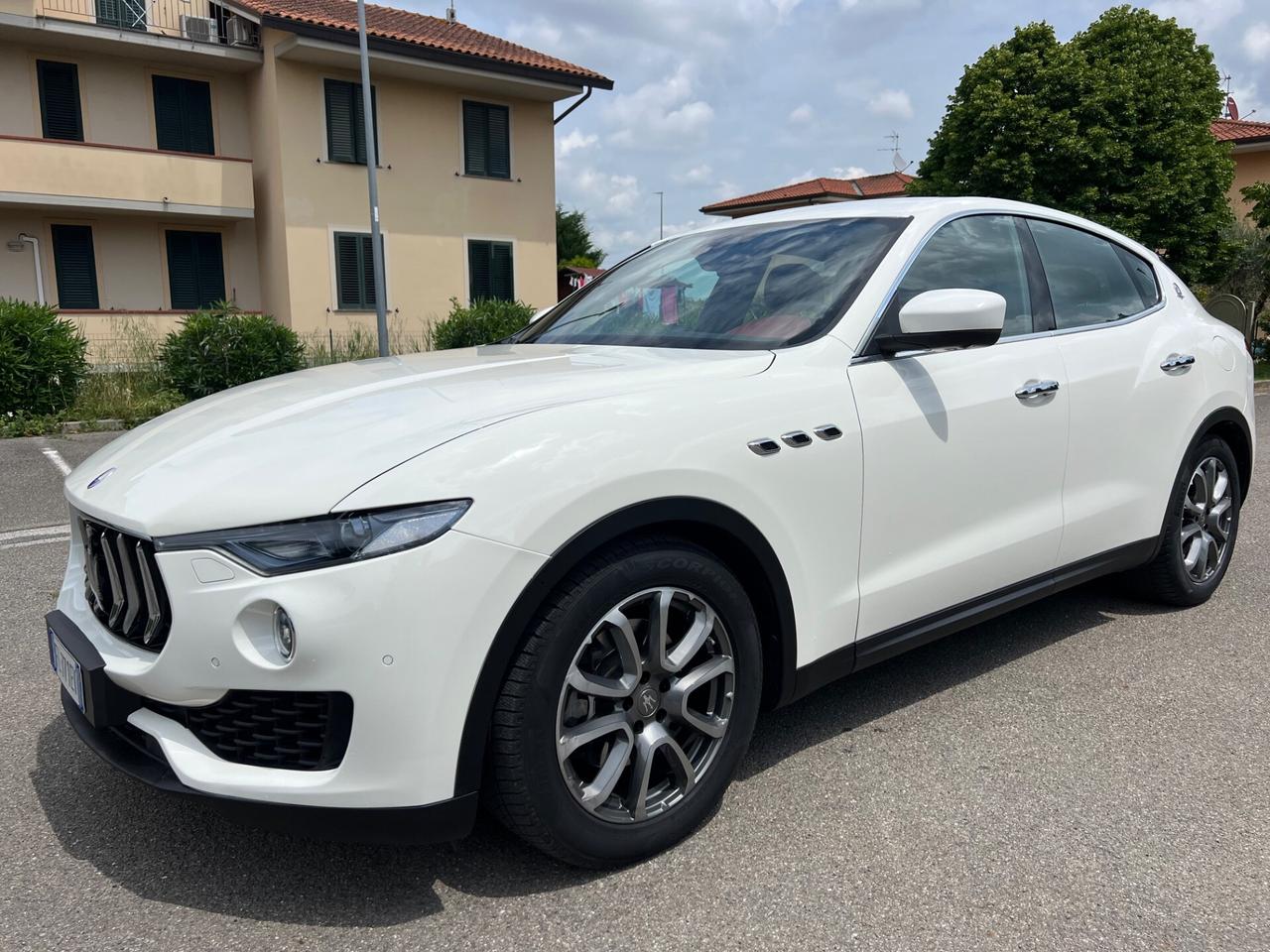 Maserati Levante No superbollo