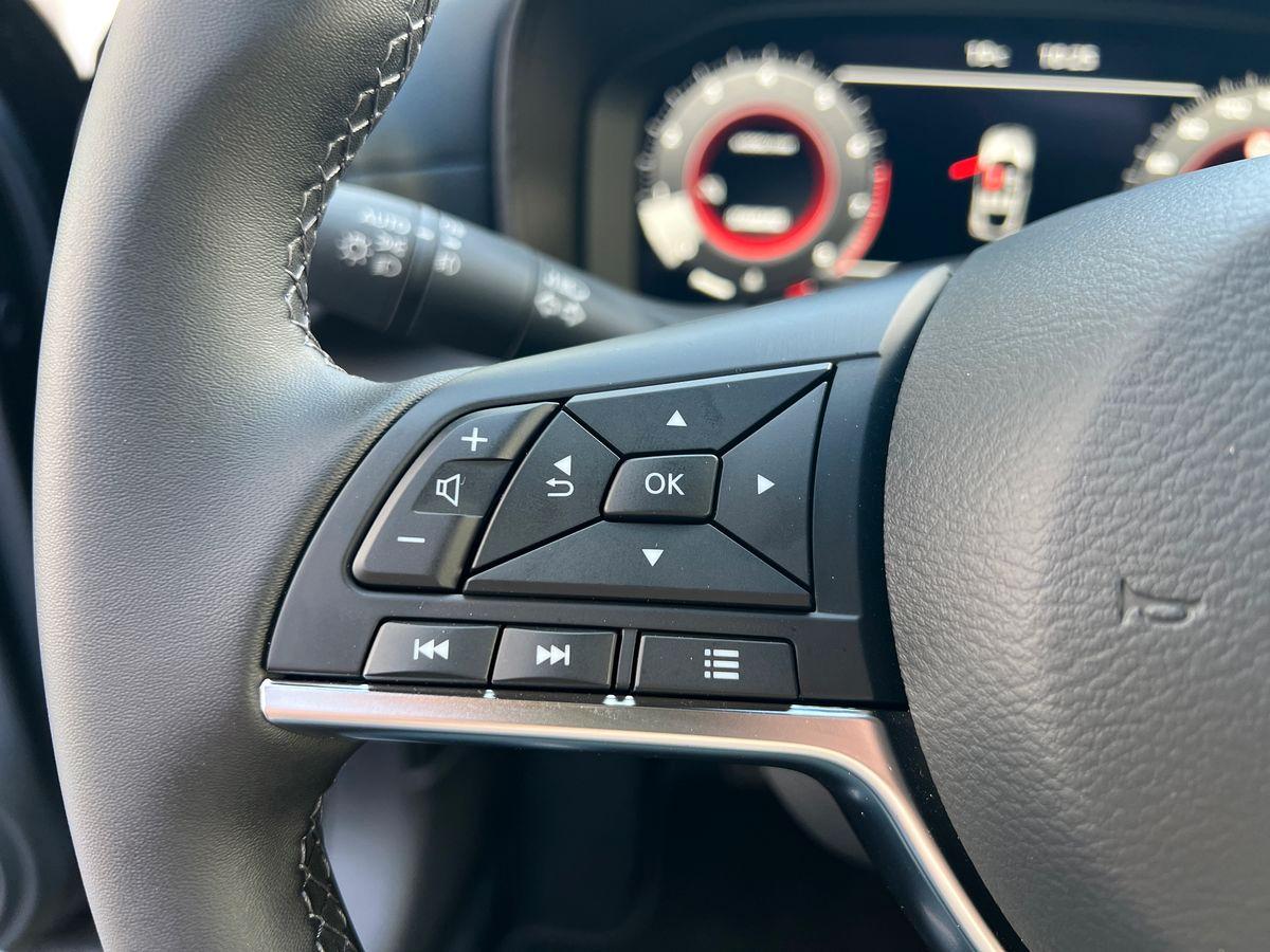 NISSAN JUKE TEKNA MT