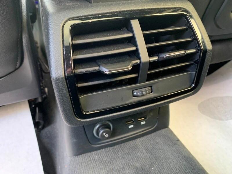 Audi Q3 quatt. 2.0 4L 169 A7