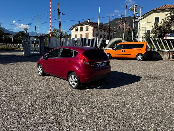Ford Fiesta Fiesta+ 1.6 TDCi 95CV 5 porte