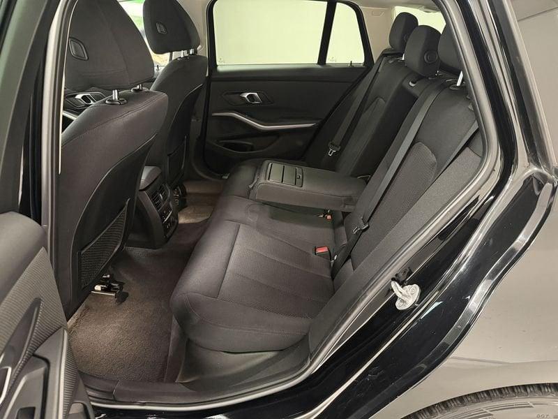 BMW Serie 3 318d Touring Business Advantage Steptronic